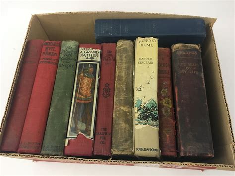 LOT OF ANTIQUE BOOKS - Schmalz Auctions