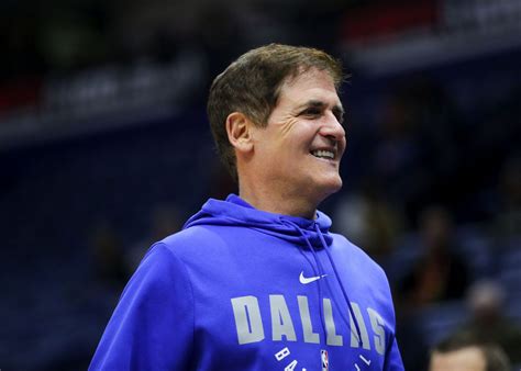 Mark Cuban Says He'd 'Hopefully' Join Mavericks Players If They Kneel ...