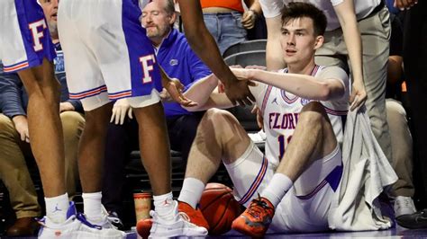 Todd Golden Discusses Colin Castleton's Injury, Impact on Florida Gators - Sports Illustrated ...