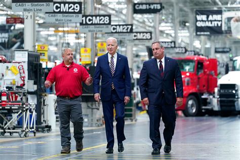 Biden Pitches New "Buy American" Rules During Truck Factory Visit | Manufacturing.net