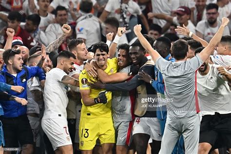 Sevilla's players including Moroccan goalkeeper Yassine Bounou and... News Photo - Getty Images