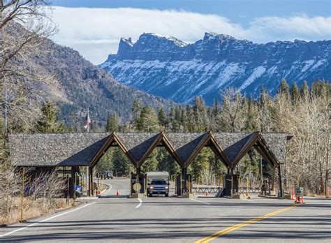 Most Yellowstone Park Roads Closing For Winter Nov 6 | MTPR