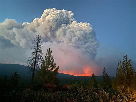 Southern Oregon wildfires double in size, bring smoke - oregonlive.com