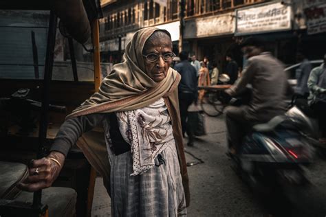 Street Photography in India - Andrew Studer