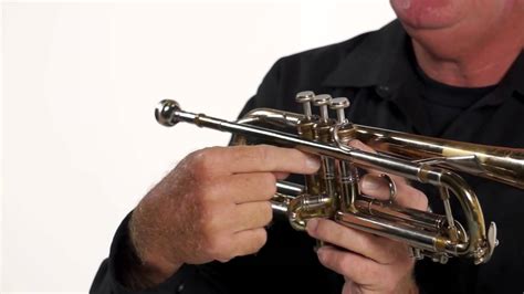 (10/35) Beginning Trumpet - How to Hold the Trumpet - YouTube