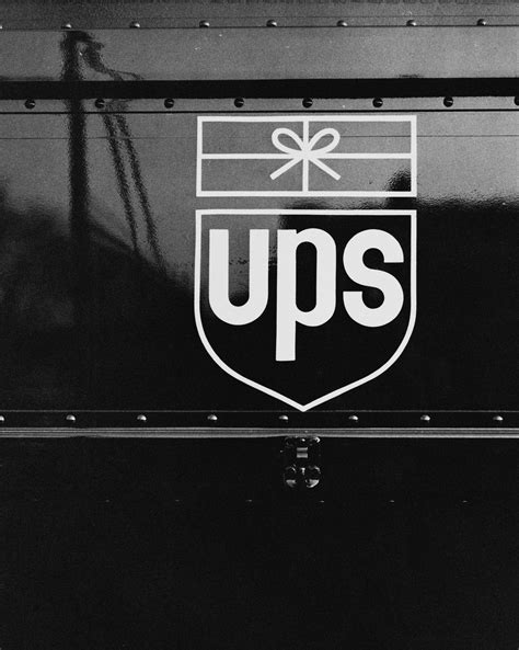 Ups Logo Black And White