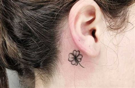 20 Shamrock Tattoos For Anyone Feeling Irish | CafeMom.com