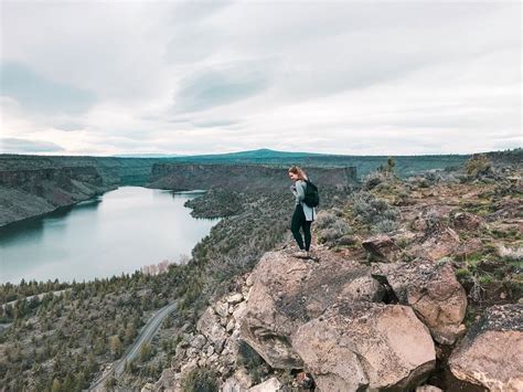 Camping at Cove Palisades State Park, OR: 6 Tips from Campers