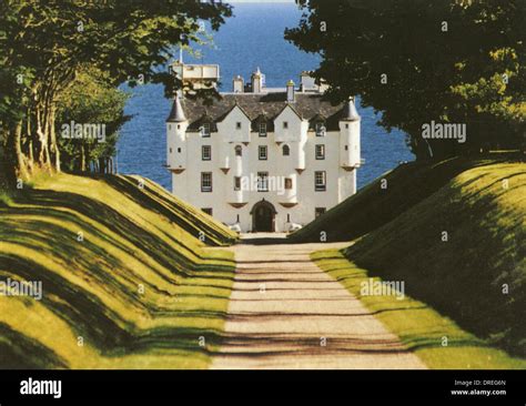 Dunbeath castle hi-res stock photography and images - Alamy