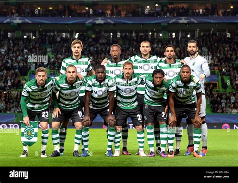 Lisbon, Portugal. 22nd Nov, 2016. Players of Sporting CP line up Stock ...