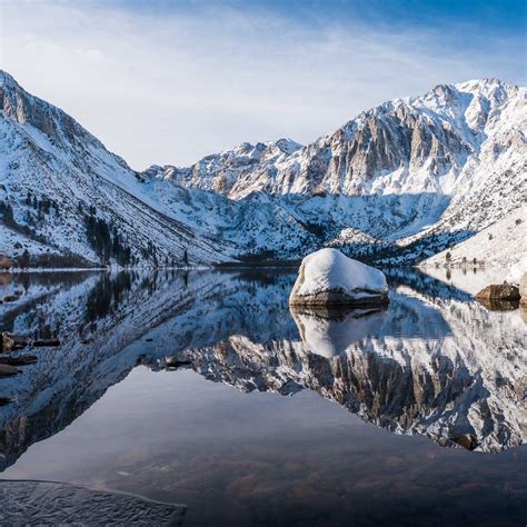 Winter Shoreline view of Convict Lake | Explorest