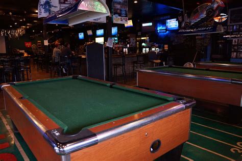 Coin Operated Pool Tables for Georgia Bars, Amusement Centers, Clubs - Lucky Coin Inc.