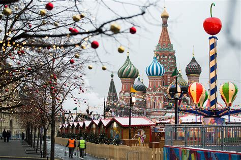 Photos: Christmas Around the World - US News