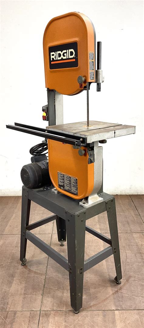 Lot - Ridgid BS14002 Bandsaw