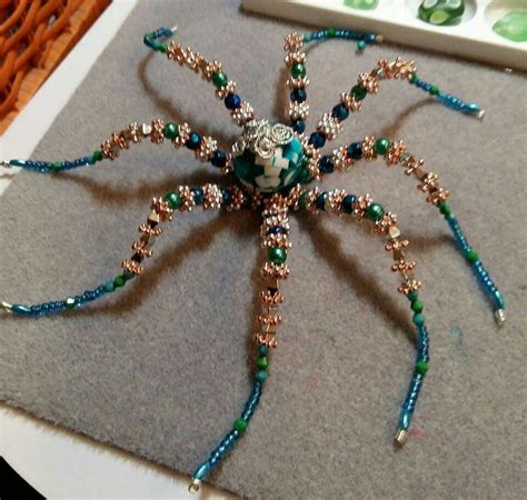 beaded octopus | Beaded spiders, Beaded animals, Wire crafts