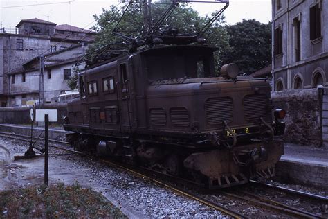 JHM-1972-2030 - San Sebastian - train vm FV SS-Bilbao | Flickr