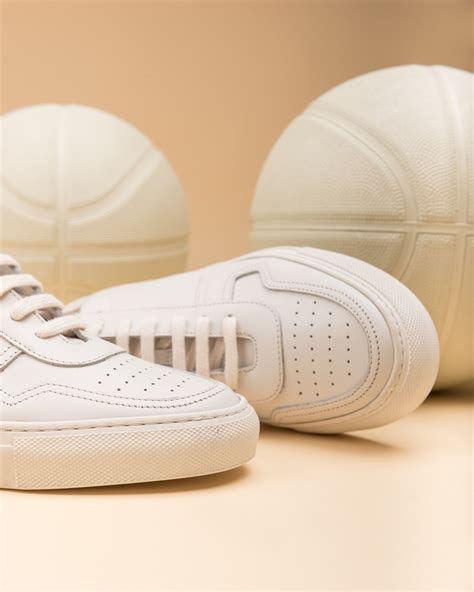 Women's Classic Sneakers - Off-White | Artisan Lab