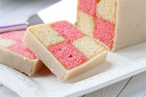 Battenberg Cake Cutting - Sheet Cake Slicer Machine - Ultrasonic Cutting