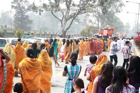 Mahavir Jayanti Festival- Jain Festivals