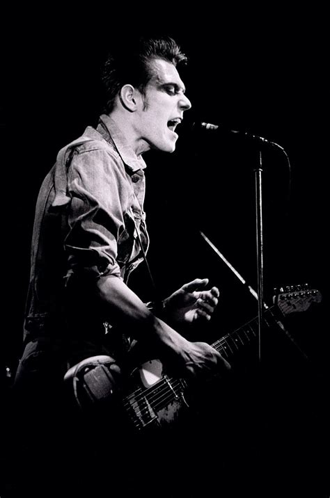 Paul Simonon of The Clash at The Lyceum – STEVE RAPPORT PHOTOGRAPHY