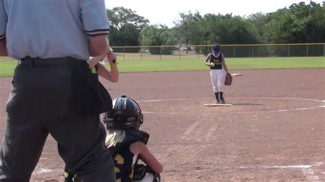 10U All Star Softball Pitching June 18, 2011 - YouTube