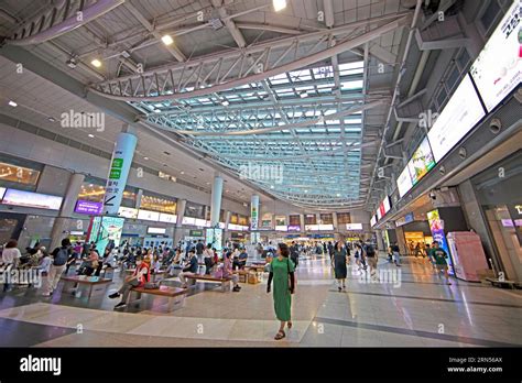 Yongsan Station, interior view, Seoul, South Korea Stock Photo - Alamy