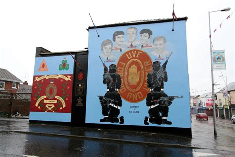 A UVF mural on the Shankill Road | Belfast murals, Ulster, Belfast