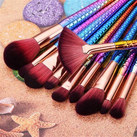 10Pcs Pro Makeup Cosmetic Brushes Set Powder Foundation Eyeshadow Lip Brush Personality brush ...