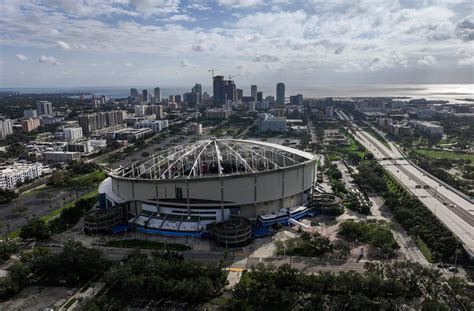 Tropicana Field, Already Obsolete, Now Needs a New Roof - The New York ...