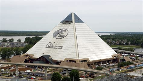 Memphis Pyramid seeks old glory with new Bass Pro Shops - The San Diego ...