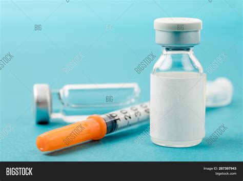 Vaccine Vial Dose Image & Photo (Free Trial) | Bigstock