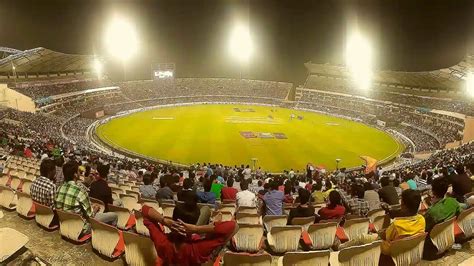 Rajiv Gandhi International Stadium Hyderabad Boundary Length, Seating ...