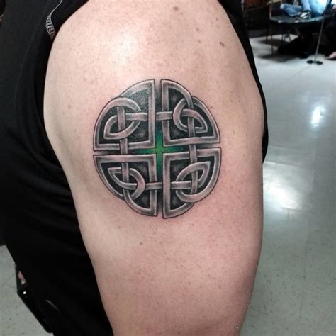 Update 81+ protection celtic shield knot tattoo latest - in.cdgdbentre