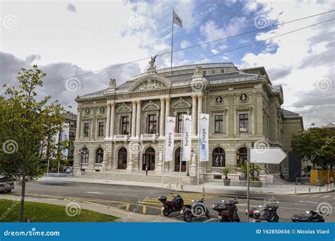 Timelapse of Grand Theatre De Geneve, the Opera House in Geneva Editorial Photo - Image of ...