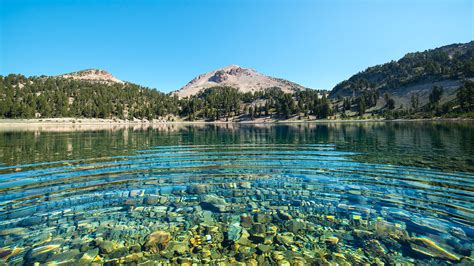 Lassen Volcanic Lake - HD Wallpaper 1920 x 1080 | Lassen volcanic national park, California ...