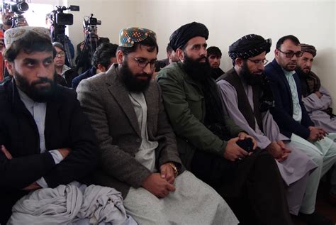 Afghan Journalists Call For Timely Access to Information | TOLOnews