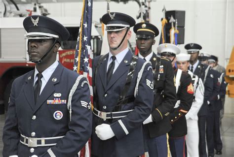 Joint Base McGuire-Dix-Lakehurst welcomes new commander > Air Mobility Command > Article Display