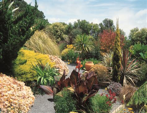 Our Top Five New Zealand Gardens to Visit - Silver Fern Holidays