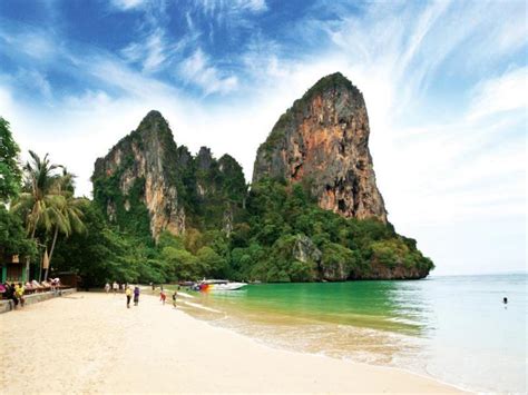 Best Price on Railay Bay Resort & Spa in Krabi + Reviews