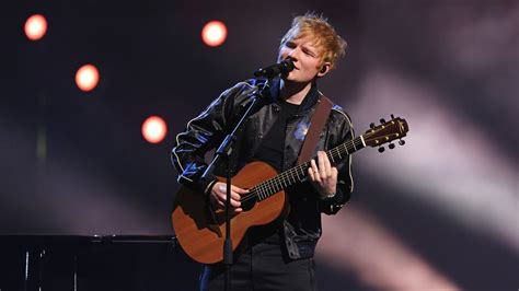 Ed Sheeran Performs Orchestral Version of 'Eyes Closed': Watch