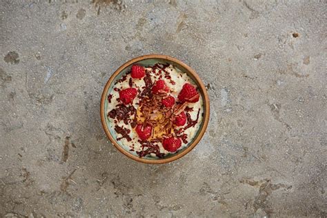 Brilliant porridge toppings to brighten up your breakfast | Galleries | Jamie Oliver