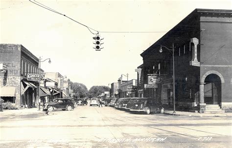 Standish MI nice Downtown view on Main Street RPPC 1944 LL Cook Card C-733 - a photo on Flickriver