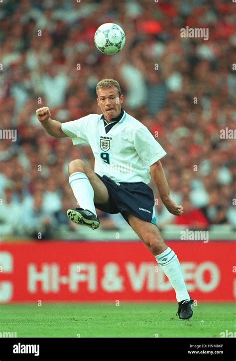 ALAN SHEARER ENGLAND & BLACKBURN ROVERS FC 20 June 1996 Stock Photo - Alamy