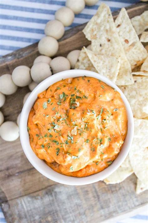 Easy Velveeta Queso Crockpot Dip Recipe Perfect for Parties