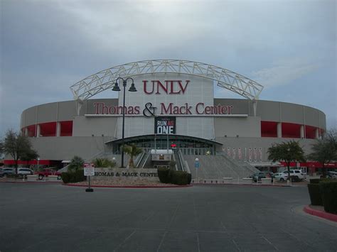 Thomas & Mack Center | Home of the UNLV Runnin' Rebels | By: jimmywayne ...