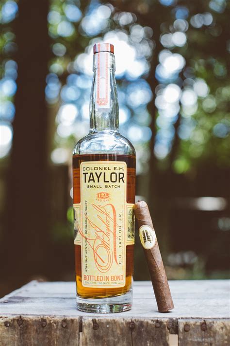 Cigar Pairings: Great Cigars And Their Perfect Bourbon | The Bourbon Review