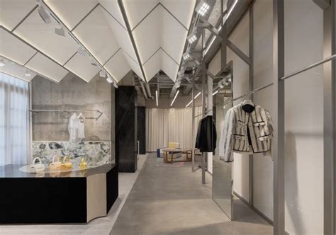 Deconstructionist architecture influences the retail journey of this home-turned-boutique in ...