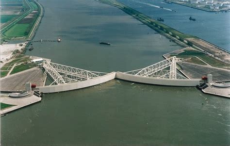 The Netherland’s Impressive Storm Surge Barriers | Amusing Planet