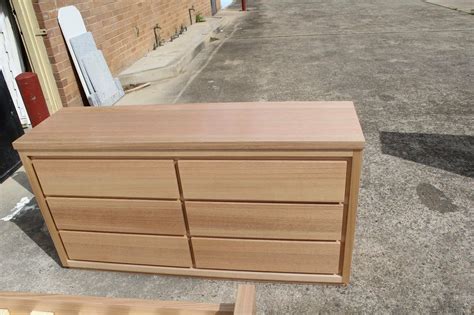 local made tasmanian oak hardwood timber bedroom suite with dressing table. - AUSFURNITURE