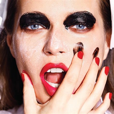 The Best Halloween Makeup Products to Stock Up On, According to Pro Artists | Vogue